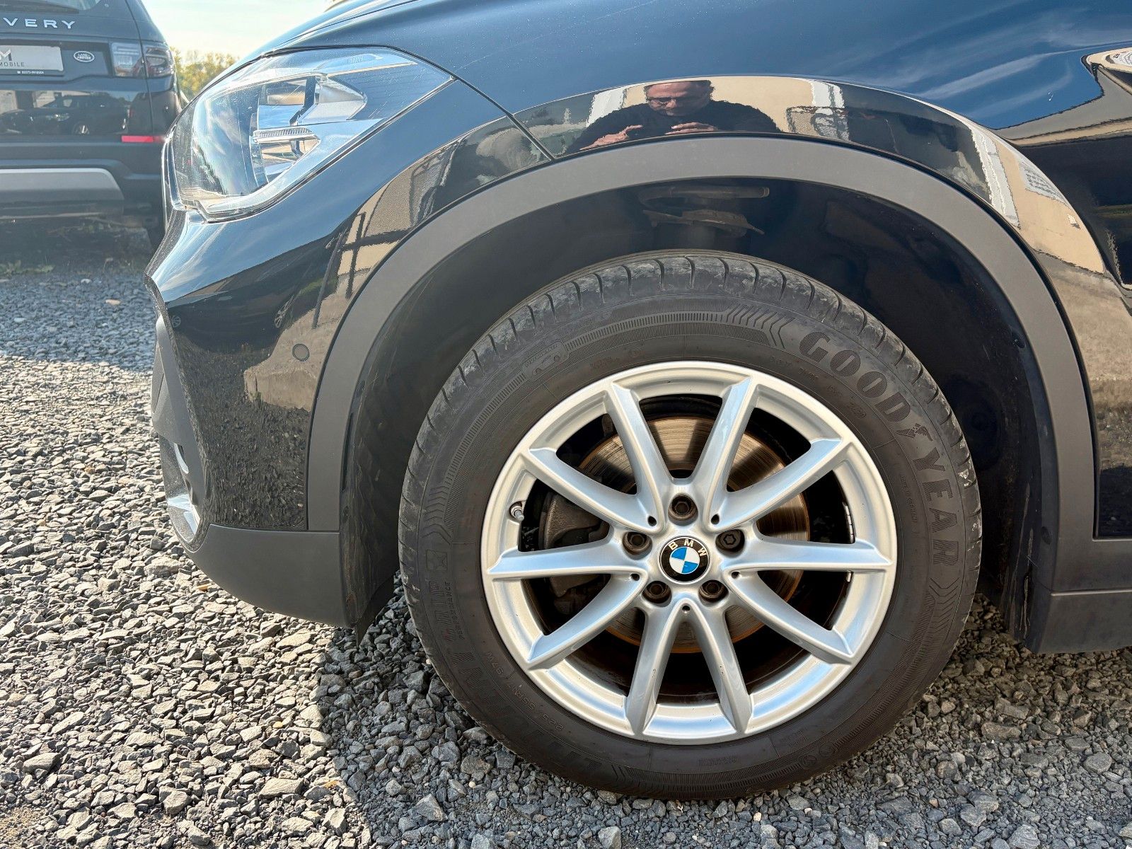 Fahrzeugabbildung BMW X1 sDrive18d Aut. Navi Leder M SPORTLENKRAD 1.HD