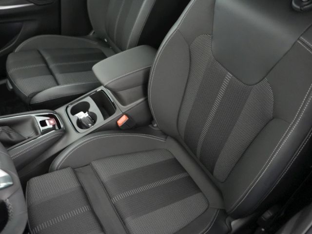 Grandland GS+LED LICHT+NAVI+360 GRAD KAMERA+SITZ