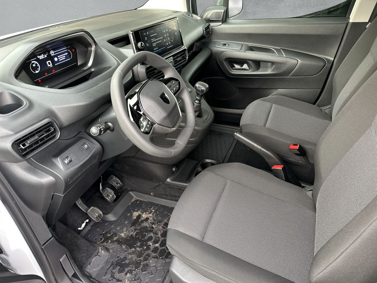 Fahrzeugabbildung Peugeot Partner L1H1 100PS  Klima*DAB*PDC Holzboden