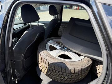 BMW 218 - 10