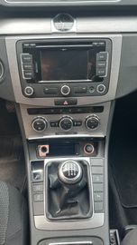 Volkswagen Passat - 5