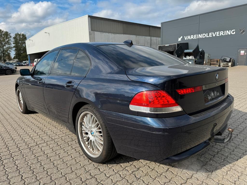 BMW 735