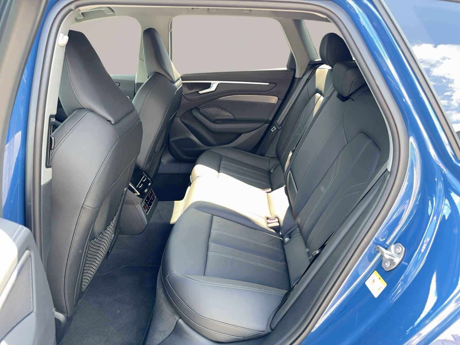 Audi A6 - Bild 13