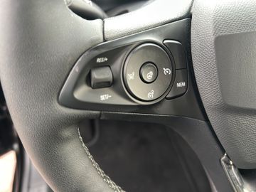 Fotografie 14 des Opel Corsa GS Kamera LED Sitzheizung Allwetterreifen