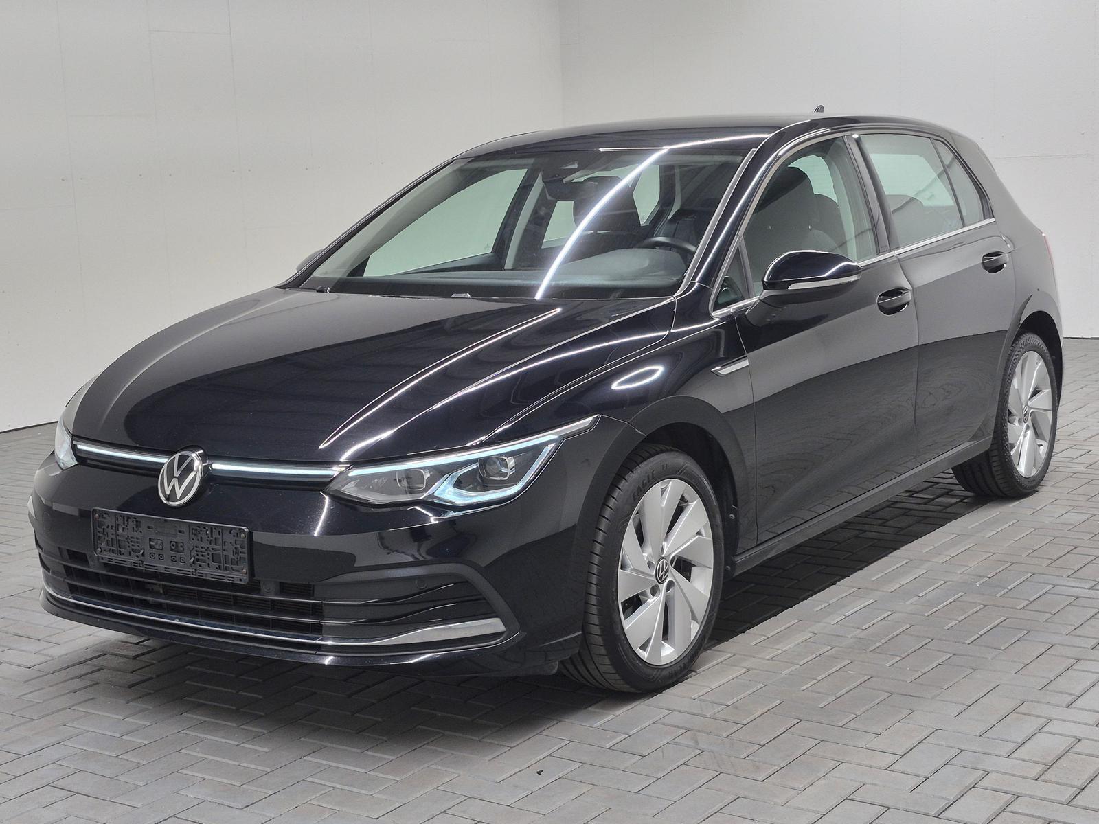 Volkswagen Golf 8 Style IQ-Light/Navi/SHZ/Kam/Massage/17-LM