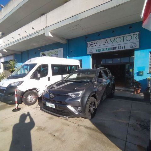 Toyota RAV 4 RAV4 2.0 D-4D 2WD Business