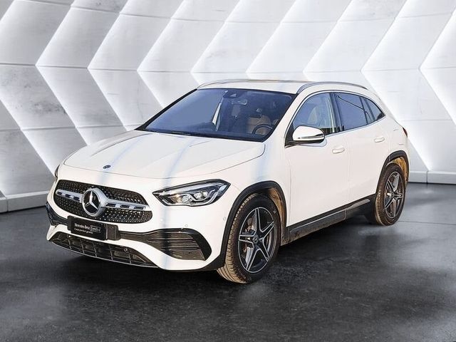 Mercedes-Benz GLA 200 d Premium auto