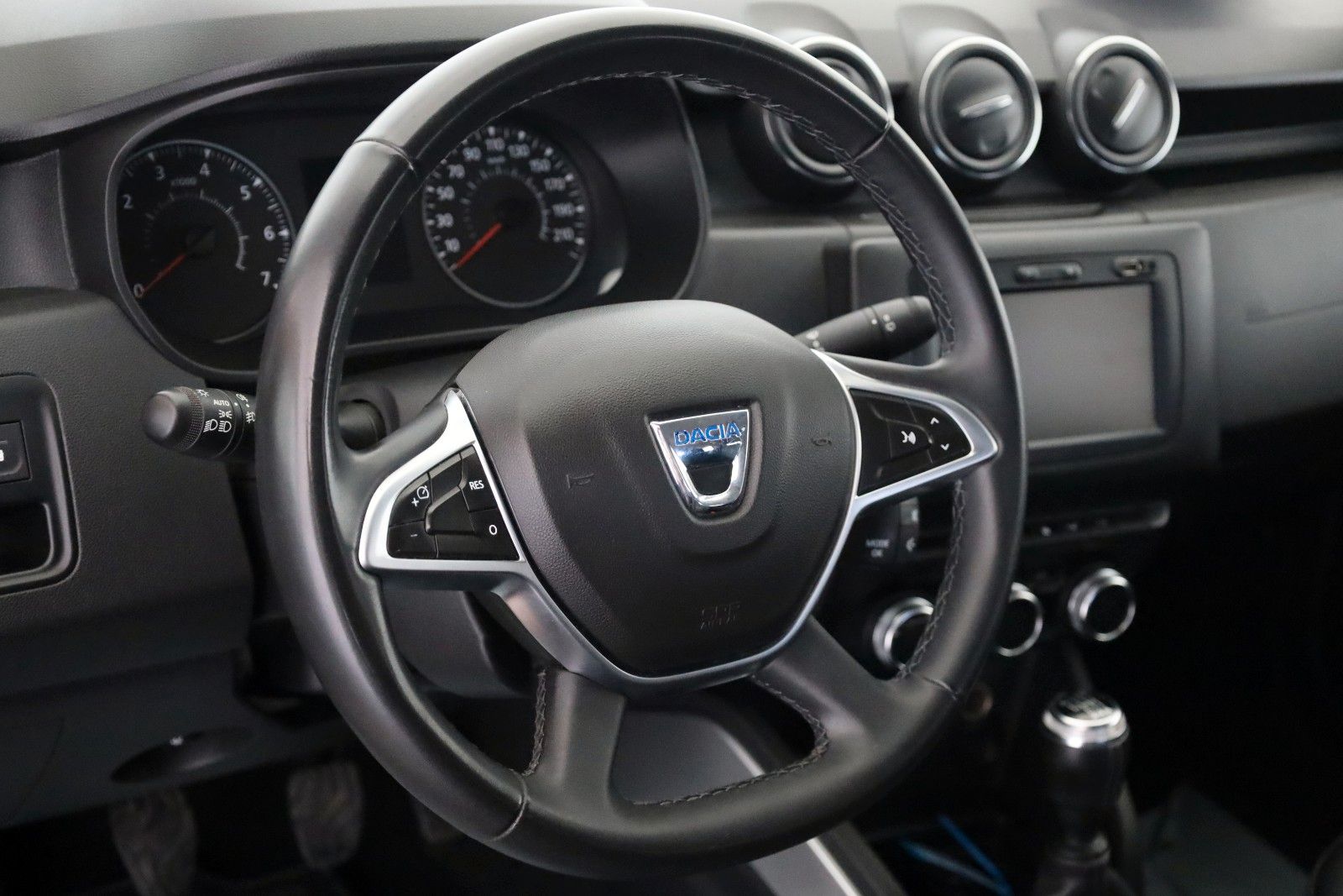 Fahrzeugabbildung Dacia Duster Adventure AHK,Scheckheft,Leder,LED,Navi