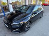 Volkswagen VOLKSWAGEN Polo 1.0 TSI DSG 5p. Highline BlueMot - VW Polo mit Halbautomatikschaltung