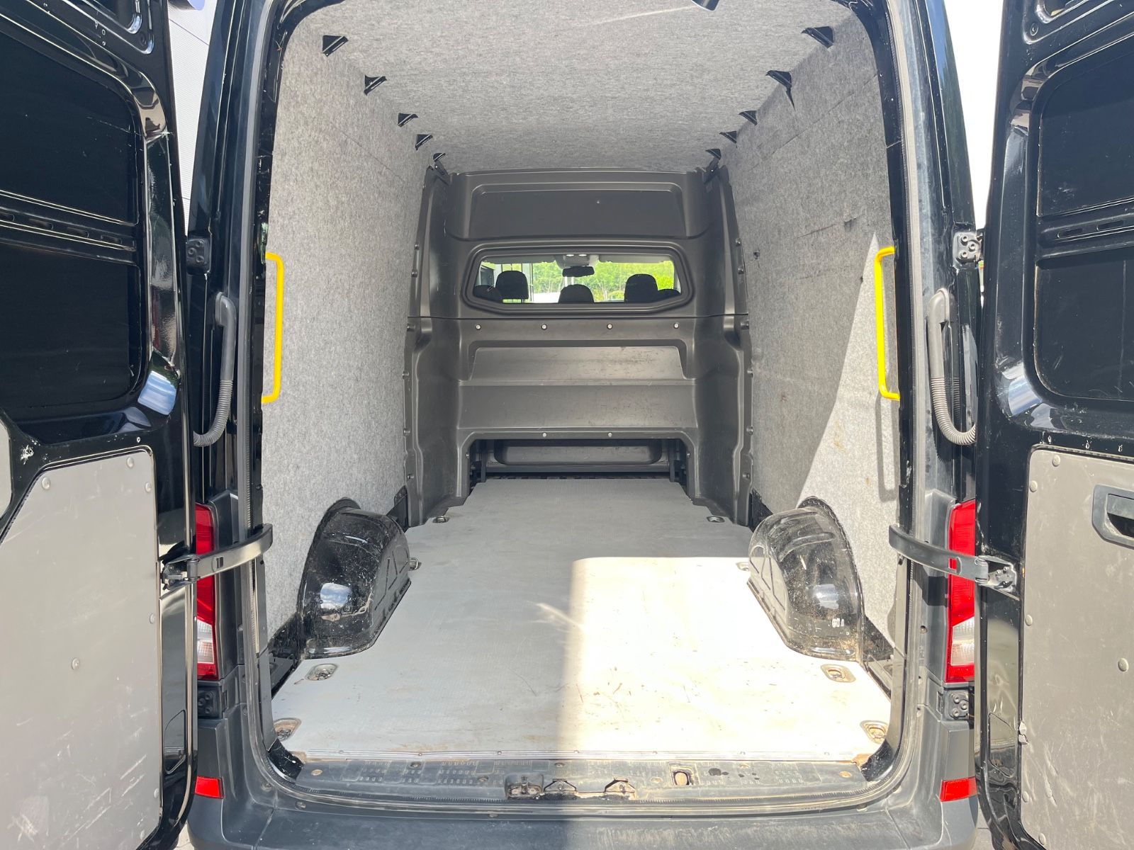 Fahrzeugabbildung Volkswagen Crafter Kasten PLUS 35 lang Hochdach FWD