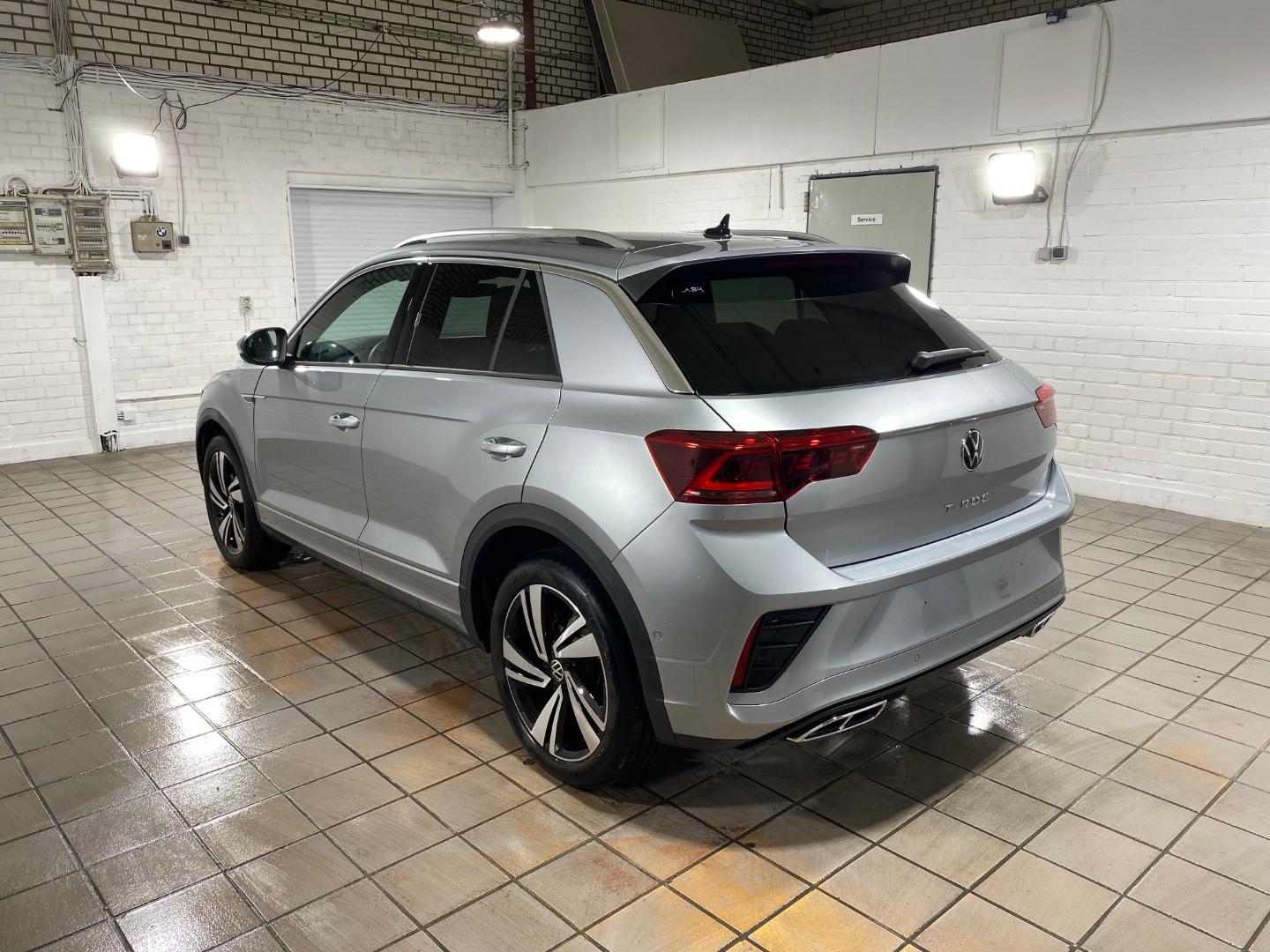 Volkswagen T-Roc 1.5 TSI DSG R-Line AHK/KAM/NAVI