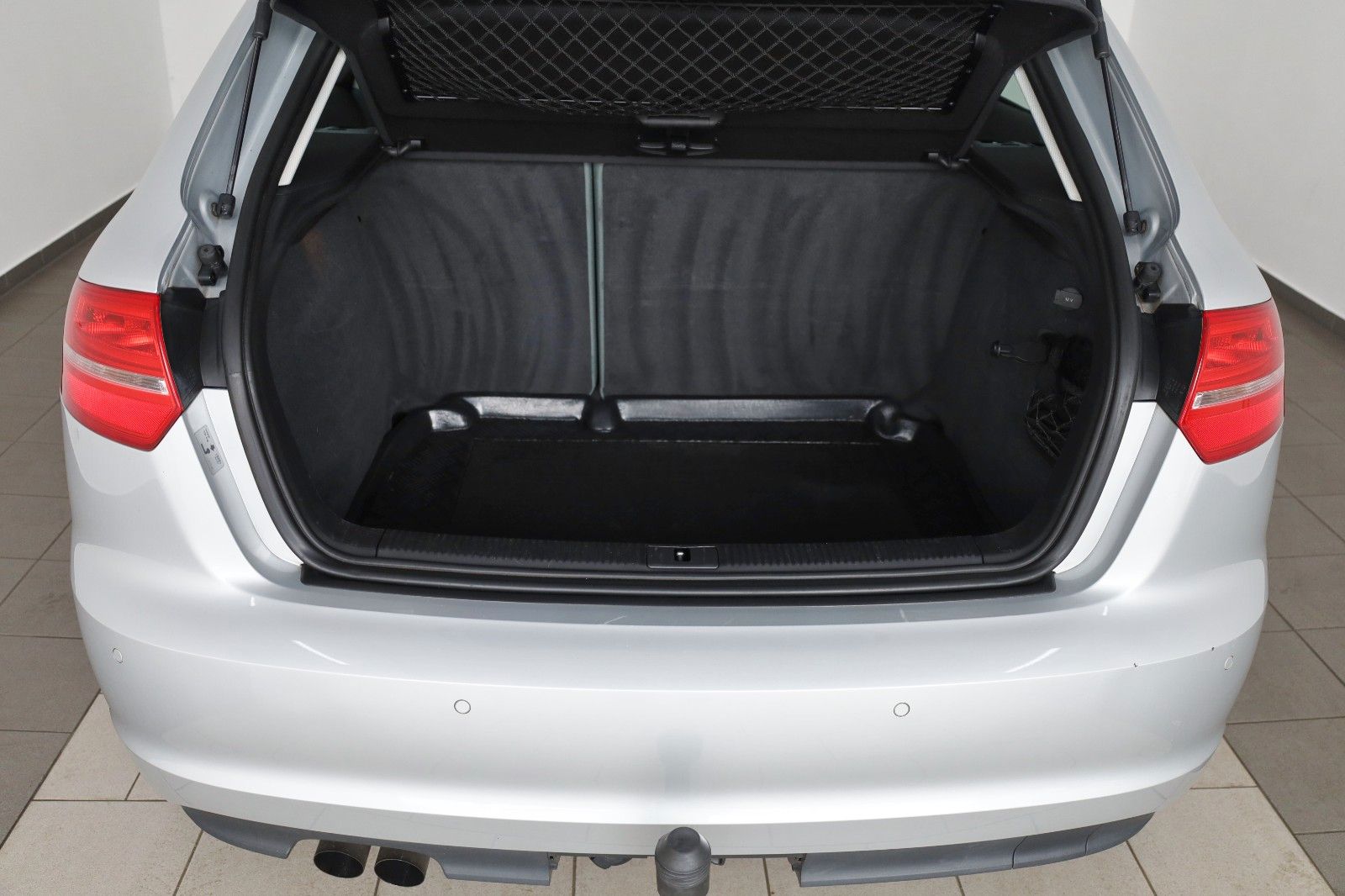 Fahrzeugabbildung Audi A3 Sportback 1.4TFSI Attraction Xenon,SH,PDC,AHK