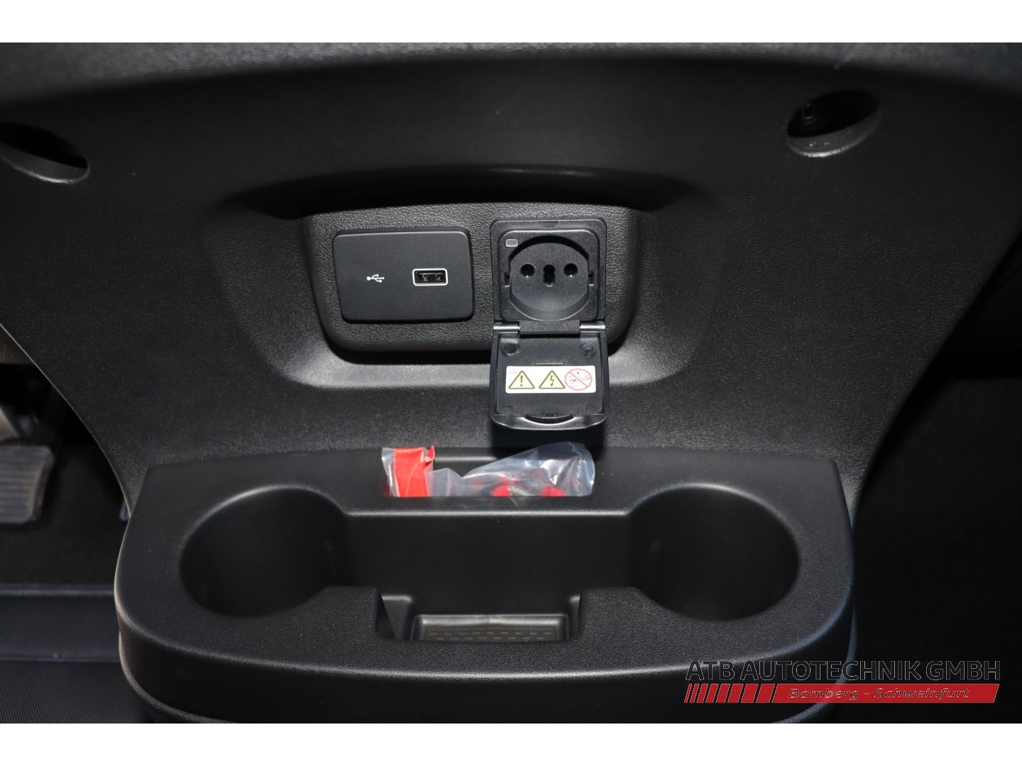 Fahrzeugabbildung Fiat Ducato Serie 2 MY26 KaWa L3H2 3,5T Diesel 140 AT