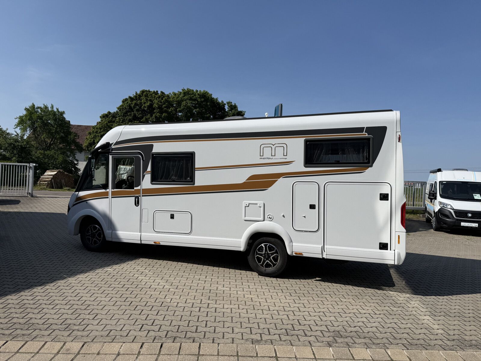 Fahrzeugabbildung Malibu I 430 KB LE comfort Dachklima geschenkt