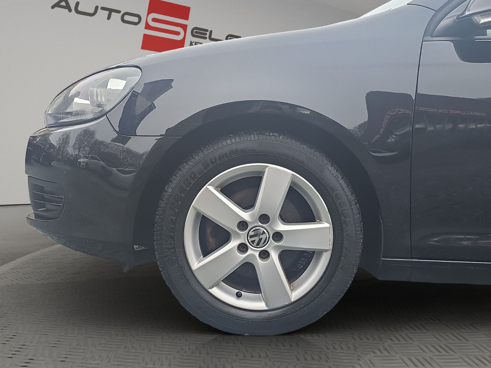 Fahrzeugabbildung Volkswagen Golf VI Variant Trendline INSPEKTION TÜV NEU