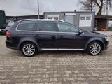 Volkswagen Passat Alltrack Variant Basis BMT 4Motion+LEDER - gebrauchte Volkswagen Passat Alltrack aus dem Jahr 2013