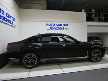BMW 745 - 8