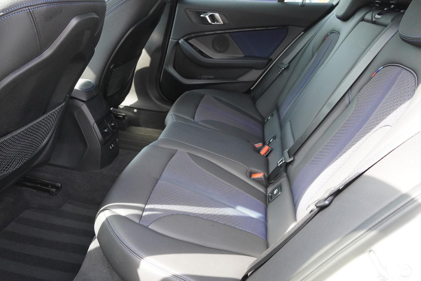 BMW 118 i M Sport Klimaaut. LED Navi PDC Tempomat USB, миниатюра 14