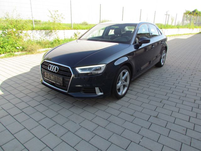 Audi A3 Limousine 35 TFSI sport/ACC/Sitzheizung/MMI