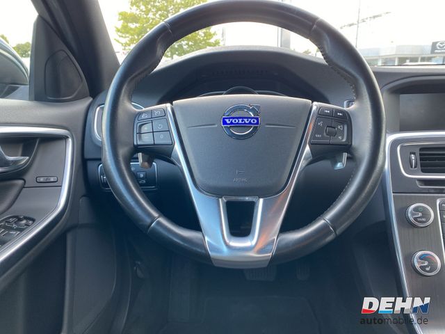 Volvo V60 T3 Momentum LichtSitzpaket Navi Winterpaket