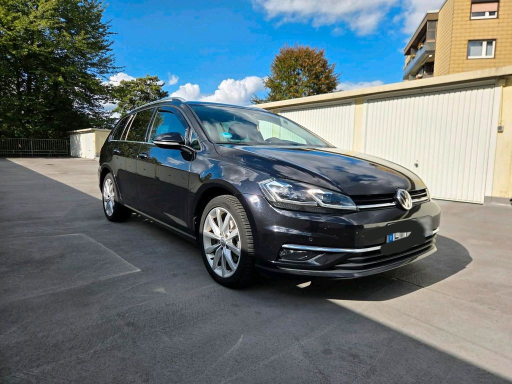 Image of Volkswagen Golf