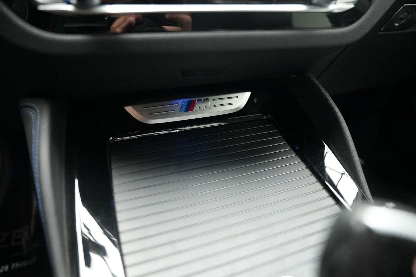Fahrzeugabbildung BMW X4 M40 /HUD/LED/AHK/Leder/HUD/Ambiente/360°Cam/