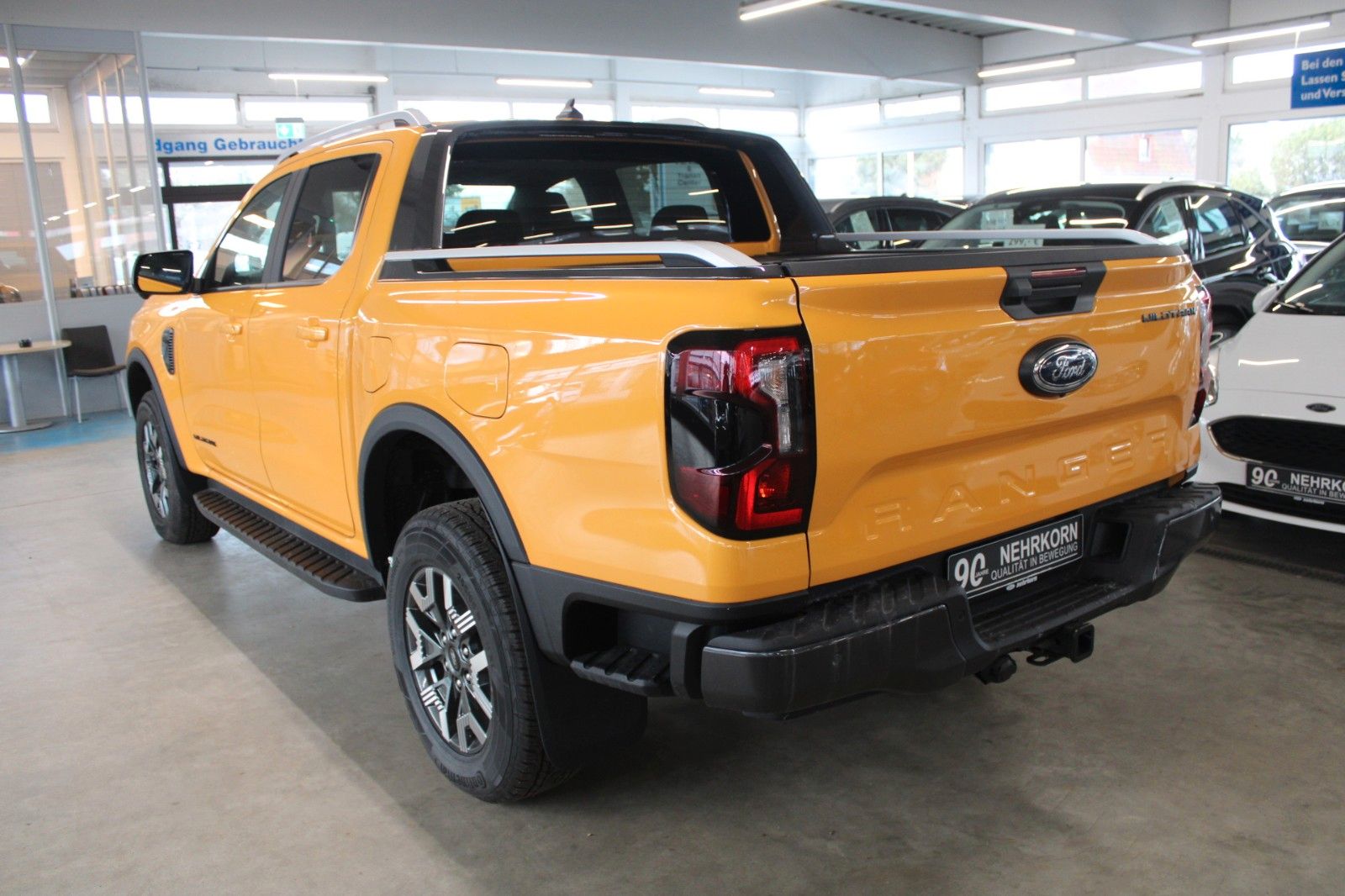 Fahrzeugabbildung Ford Ranger Wildtrak PHEV Aut. AHK LED TECHNOLOGIE P.