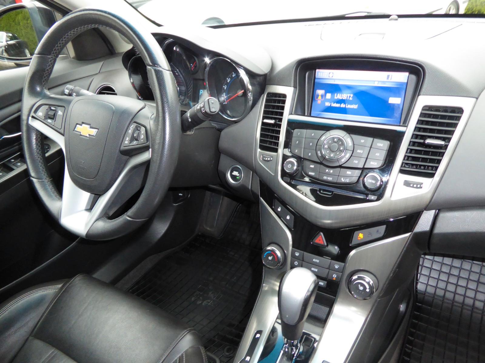 Chevrolet Cruze 2013 — photo 13