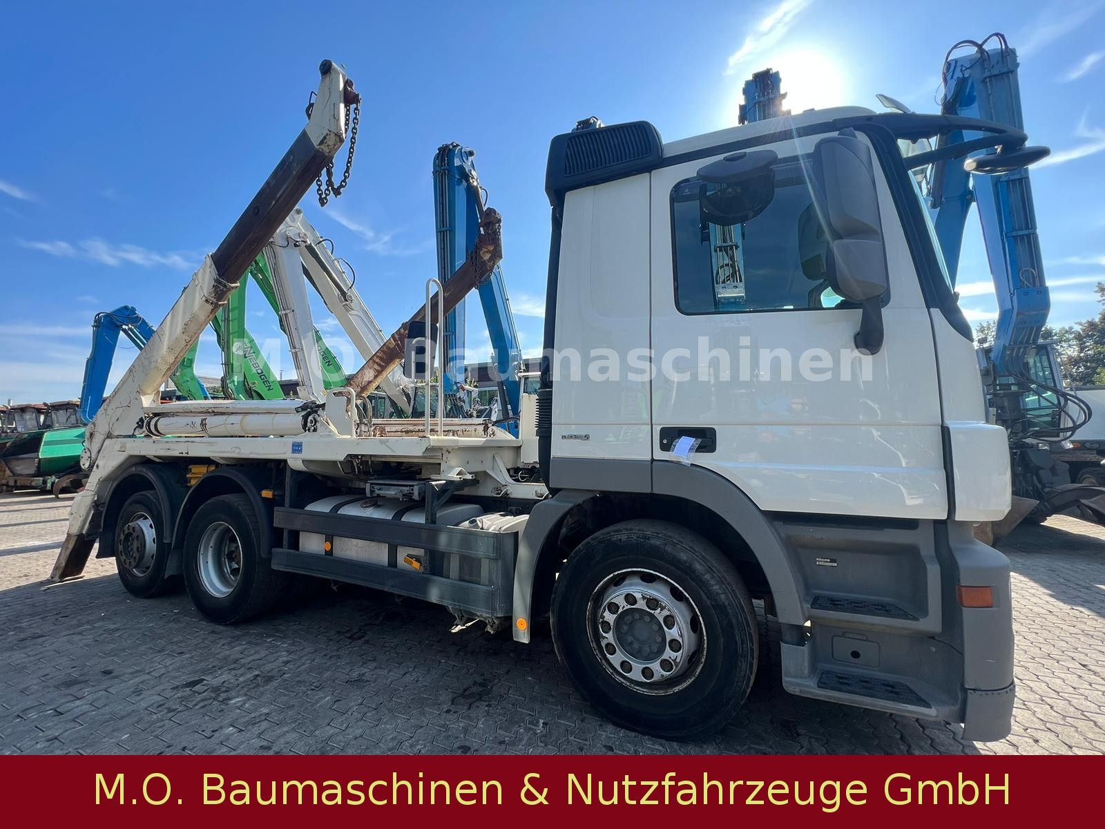 Fahrzeugabbildung Mercedes-Benz Actros 2541/ AC / Euro 5 /L+L Achse/Meiler AK 16