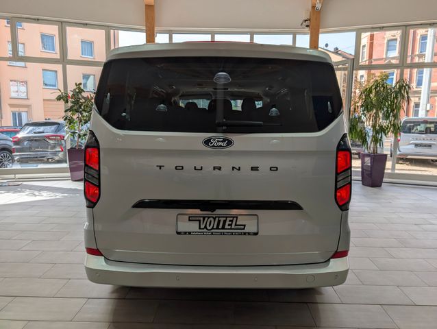 Ford Tourneo Custom 2.0 EcoBlue  L1 Titanium