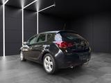 Opel Astra J 1.6 Turbo Design Edition - gebrauchte Opel Astra aus dem Jahr 2011
