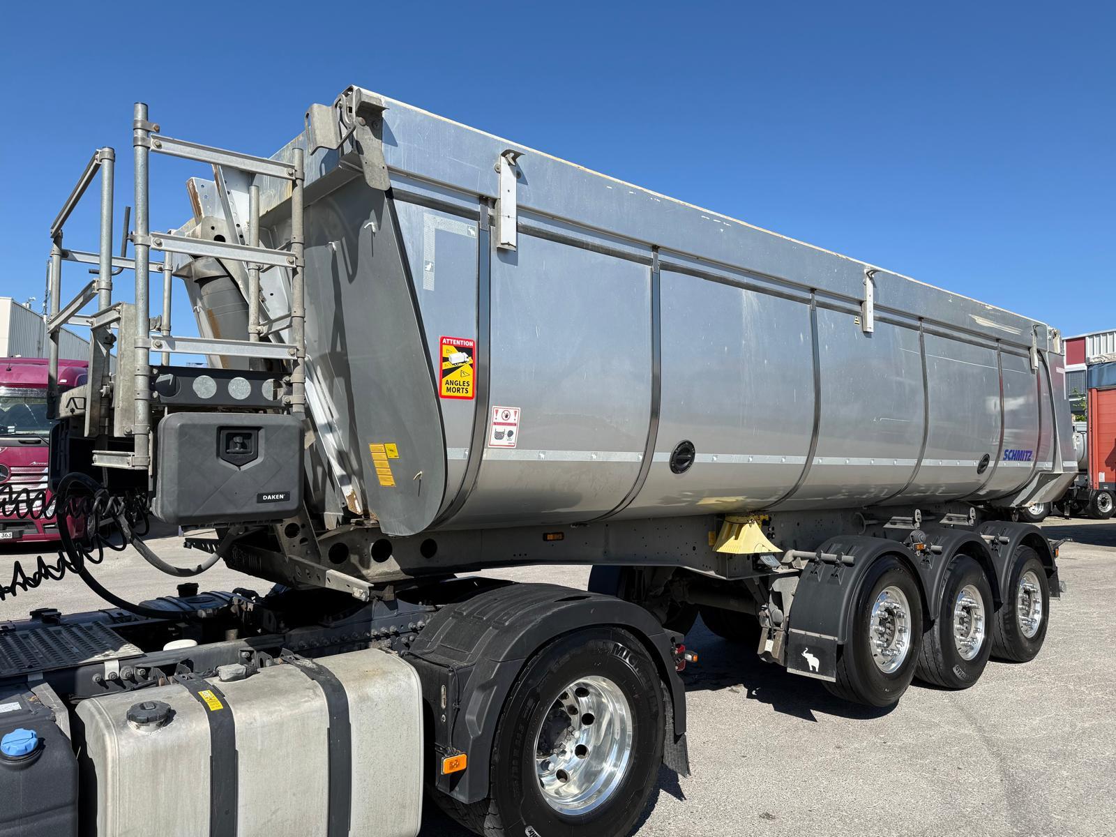 Schmitz Cargobull  3 Achs 28,5m³ Thermo Stahl Mulde ALCOA Lift TÜV
