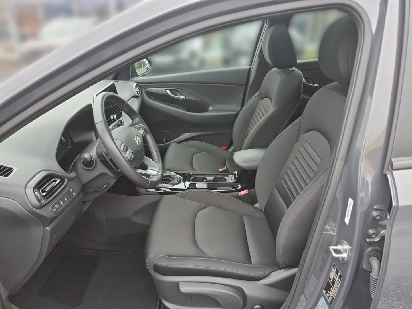 Fahrzeugabbildung Hyundai i30 Advantage 1.5 T-GDI 48V AUT. +ALLWETTER+PANO