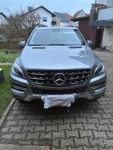 Mercedes-Benz ML 350 BlueTEC 4MATIC, AWD,Schiebedach, Navi, - : Geländewagen, Awd