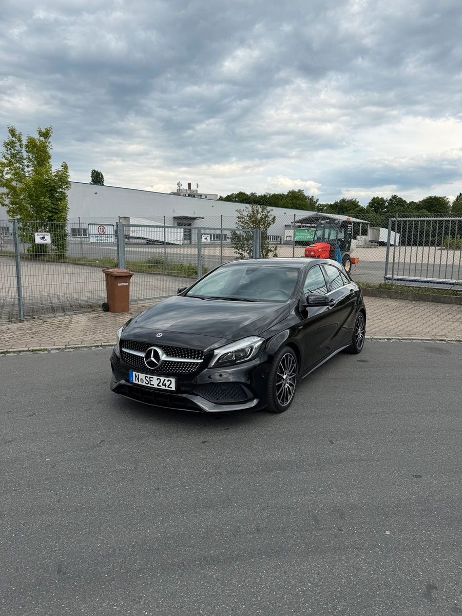 MERCEDES-BENZ Mercedes A200 / AMG-Line / 8fach bereift /...