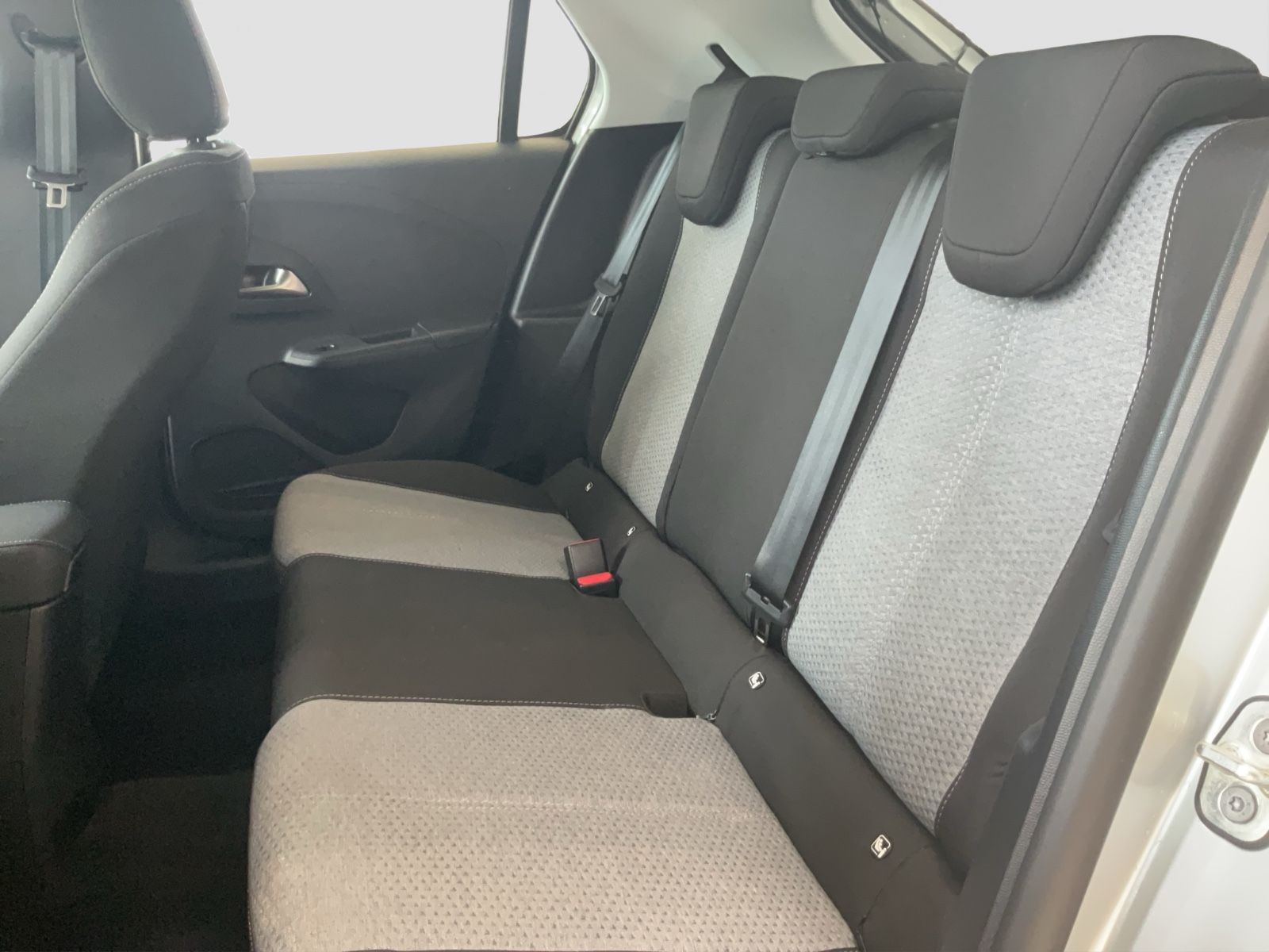 Fahrzeugabbildung Opel Corsa F