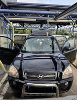 Hyundai TUCSON 2.0 GLS 2WD GLS - Hyundai TUCSON mit LPG-Antrieb