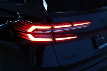 Skoda Kodiaq 1.5 TSI  Sportline AHK Matrix Panodach