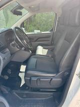 Opel Vivaro Cargo Edition M mit erhöhter Zuladung - Opel Vivaro Gebrauchtwagen in München