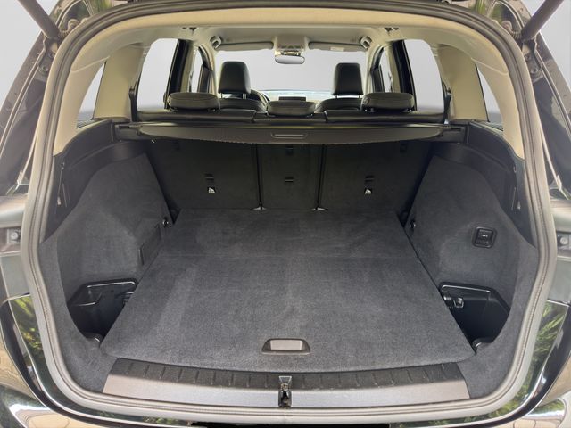 Fahrzeugabbildung BMW 220i Gran Tourer Sport Line Autom.+LED+HUD+AHK