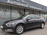 Volkswagen Passat Limo CL*AHK*ACC*PDC*SHZ*1.Hand  - Volkswagen Passat: Cl