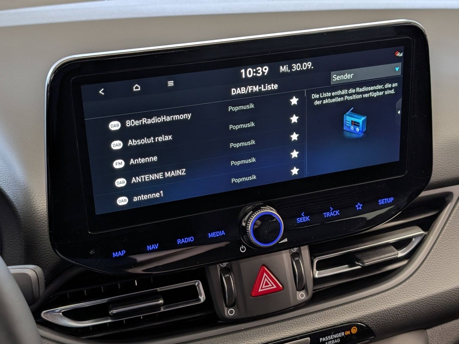 HYUNDAI i30 Kombi 1.6 T-GDI Trend Automatik SHZ Navi – Bild 24