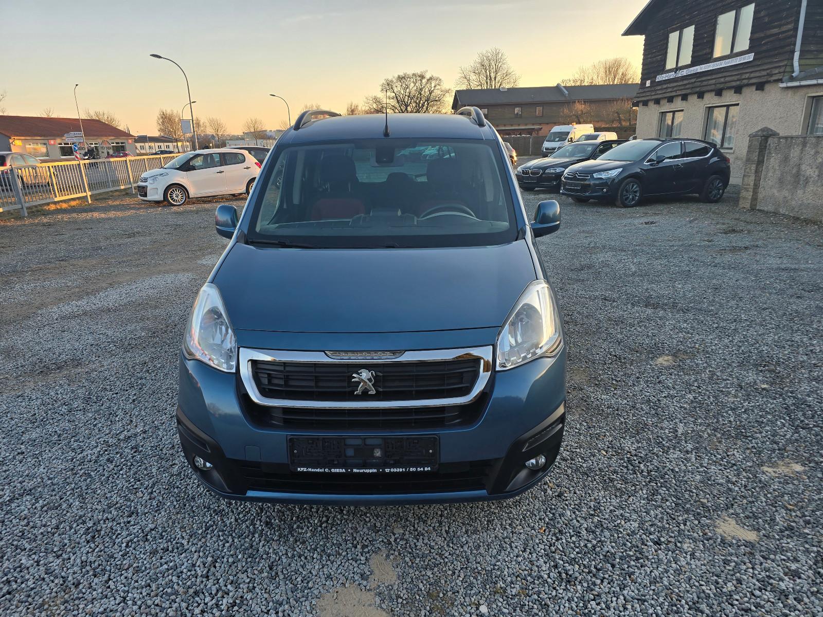 Peugeot Partner Tepee Active TÜV Dez./2027