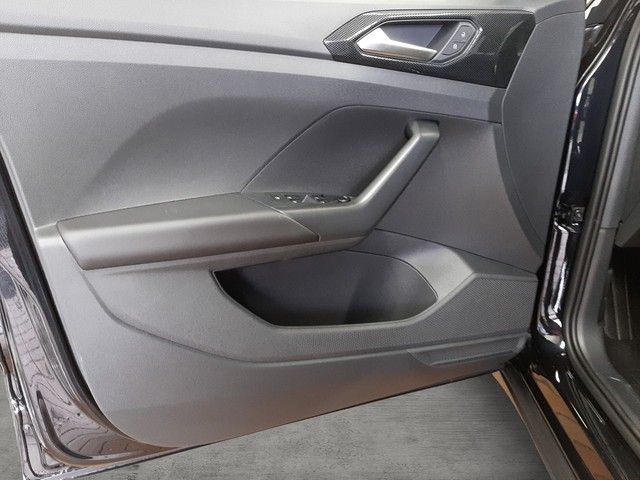 Fahrzeugabbildung Volkswagen T-Cross Life 1.0TSI Kamera ACC LED SitzHz 17"