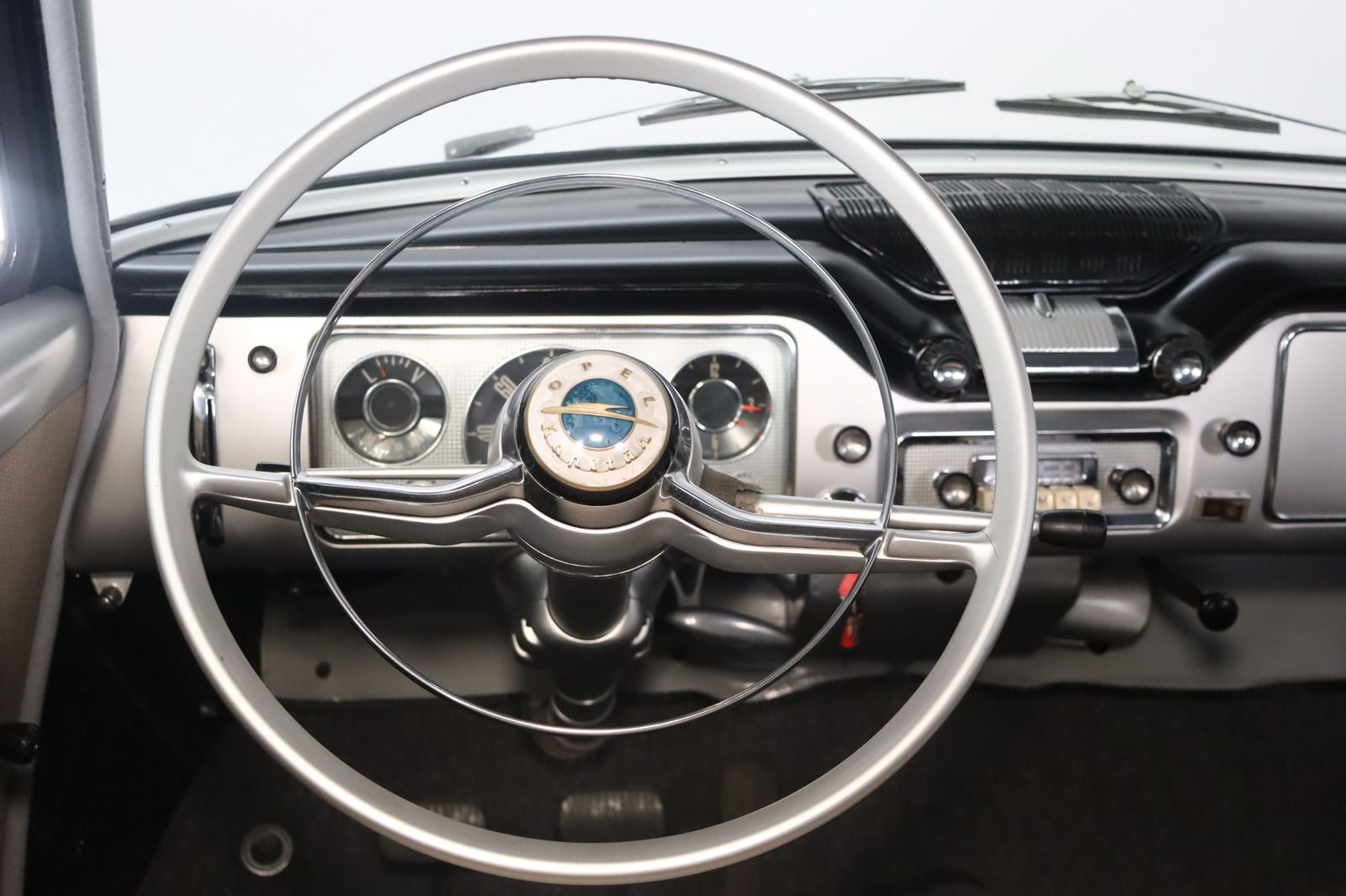 Fahrzeugabbildung Opel Kapitän 54