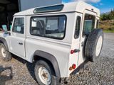 Land Rover Defender 90 Td5 Station Wagon E E - Land Rover aus 2005
