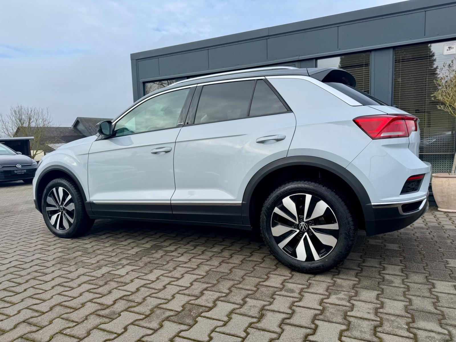 Volkswagen T-Roc United AHK NAV E KLAPPE WINTER ACC LED