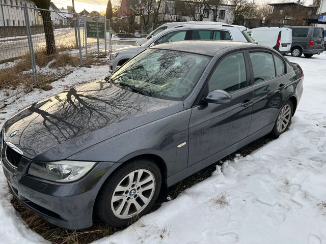 BMW 318 Baureihe 3 Lim. 318i