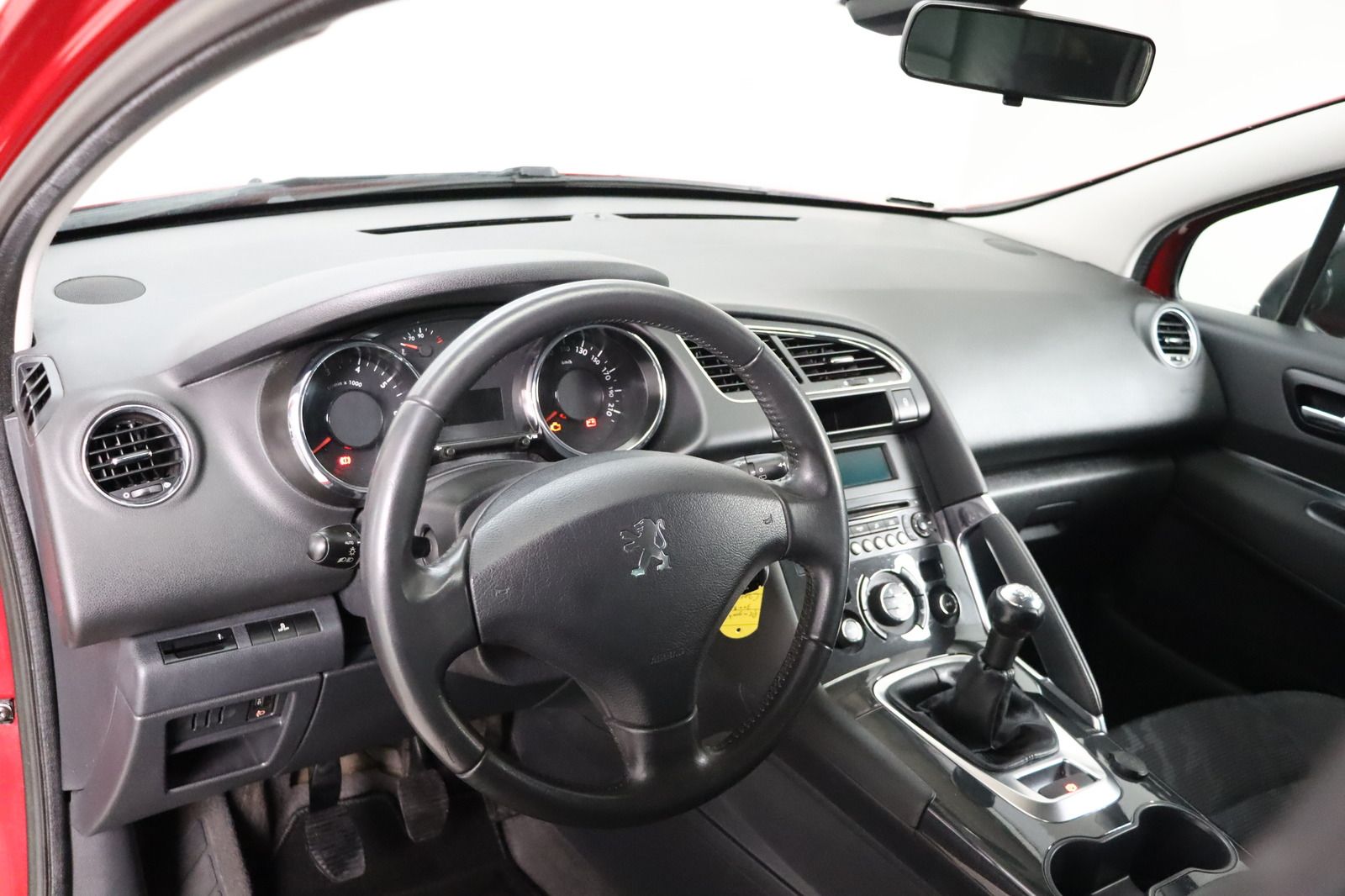 Fahrzeugabbildung Peugeot 3008 1.6 VTi 120 * AHK