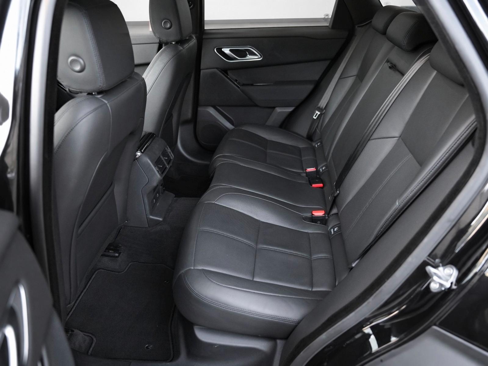 Land Rover Range Rover Velar R DYNAMIC SE NEW MODEL! MATRIX